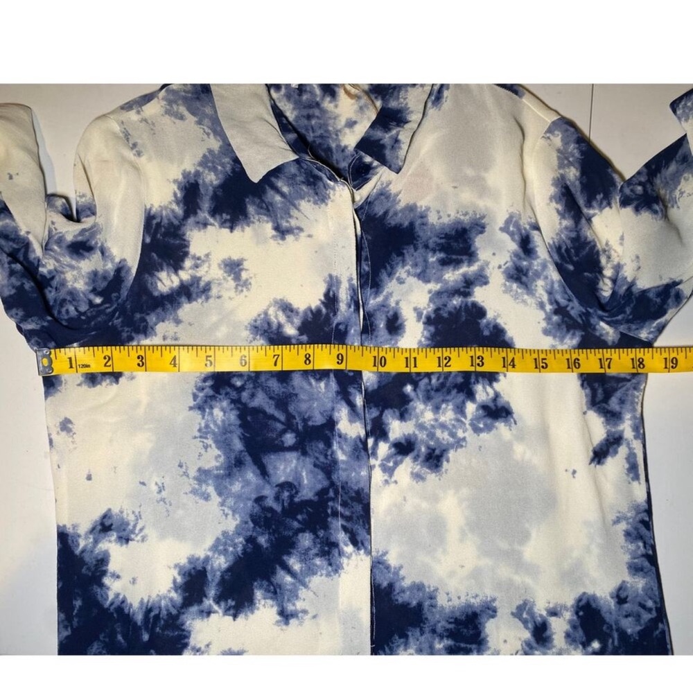 Reformation Blouse - Picture 6 of 9